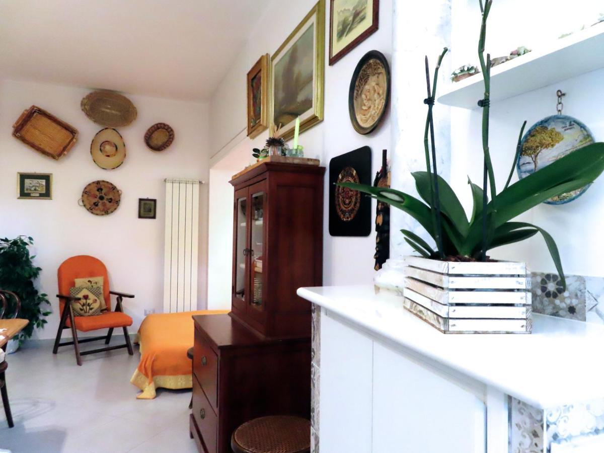 Вилла Casa Louga Сорренто Экстерьер фото